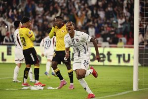 Liga de Quito dominó y goleó a Barcelona por 3-0 en Casa Blanca. FOTO: API.