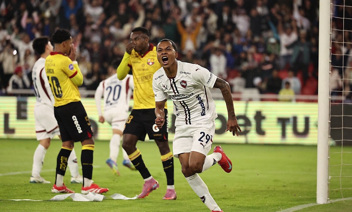 Liga de Quito dominó y goleó a Barcelona por 3-0 en Casa Blanca. FOTO: API.