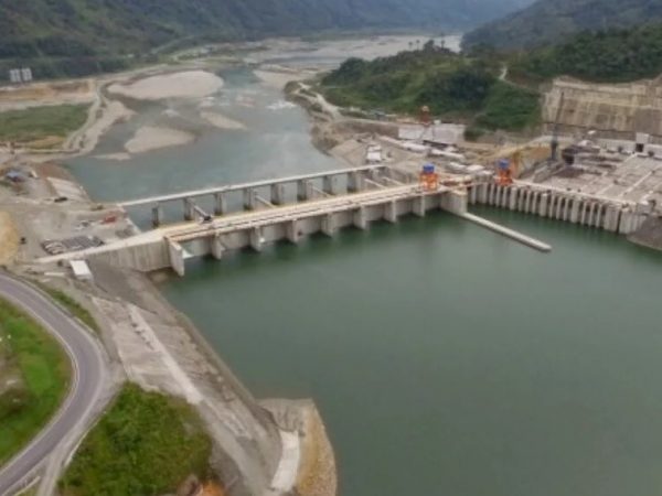 Ecuador logra acuerdo con Power China para compensación por hidroeléctrica Coca Codo Sinclair. FOTO: MInisterio de Energía.
