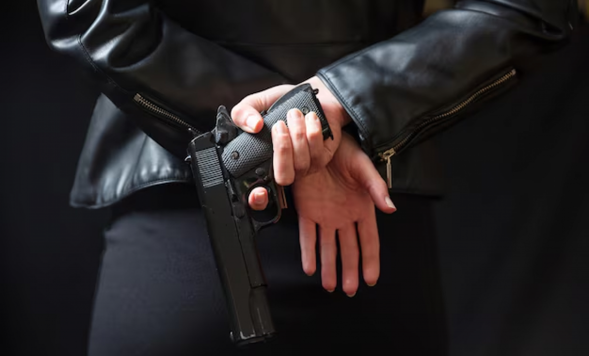 Doble homicidio en Florida: una mujer enfrenta cargos por la muerte de sus exmaridos