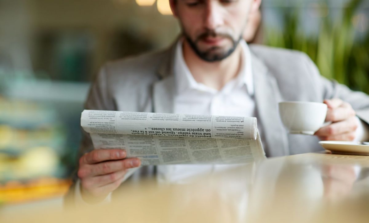 Estudio revela que el exceso de noticias negativas puede afectar la salud mental