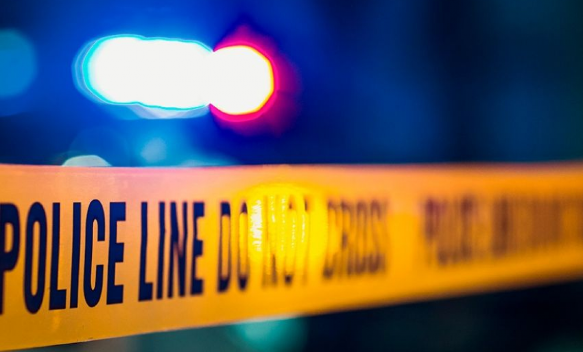 Vivieron un año con el cadáver de su amigo para cobrar su pensión: pareja arrestada en Colorado