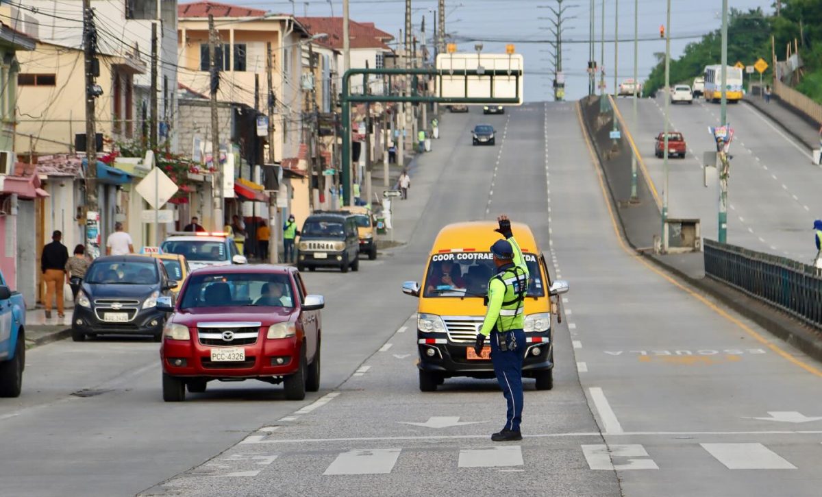 La Vía Perimetral sigue siendo crucial para Guayaquil.