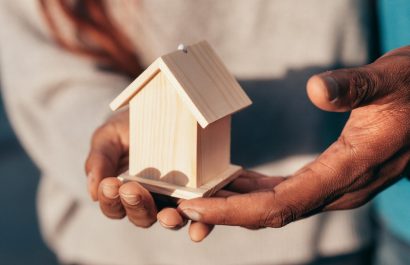 ¡Atención Ecuador! El programa de vivienda "Miti Miti" recibe millonario respaldo del Banco Interamericano de Desarrollo (BID). (Pexels)