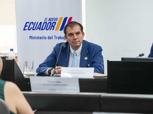 Salario Básico Unificado 2026: Burbano Cifra Aumento en $10 a $20.