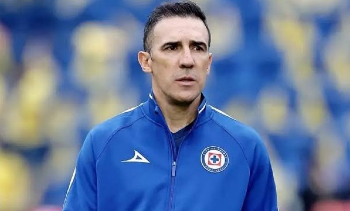 Vicente Sánchez, entrenador uruguayo.