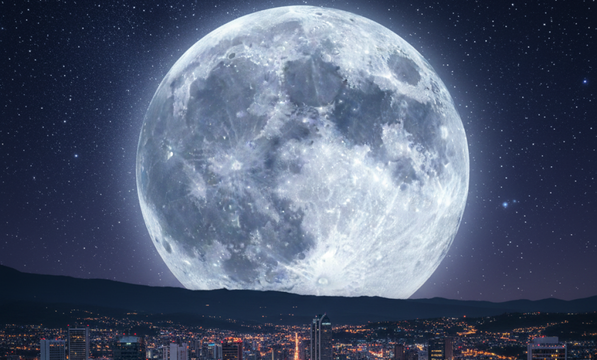 La última superluna del 2025 iluminará el cielo de Ecuador y el mundo este 4 de diciembre.