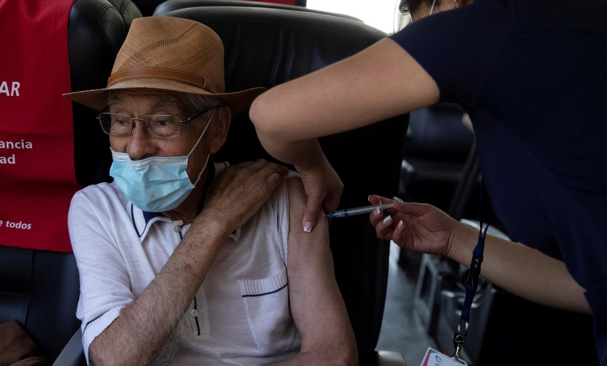 El Ministerio de Salud Pública actualiza esquema de vacunación en Manta e incorpora nuevas vacunas que aumentan la protección.