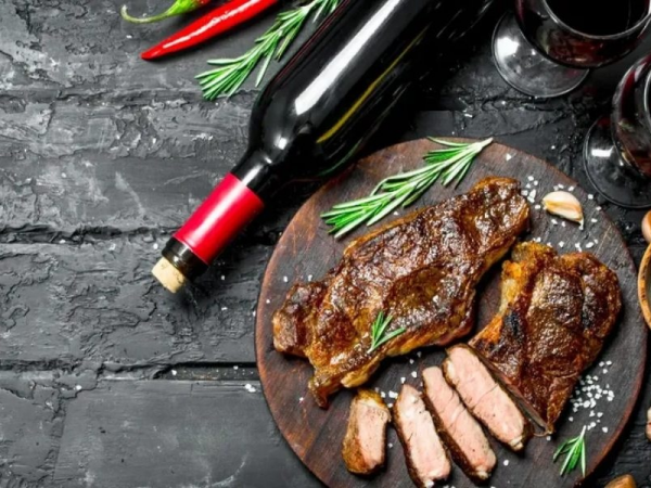 El vino perfecto para tu asado: lo que recomiendan los expertos en maridaje