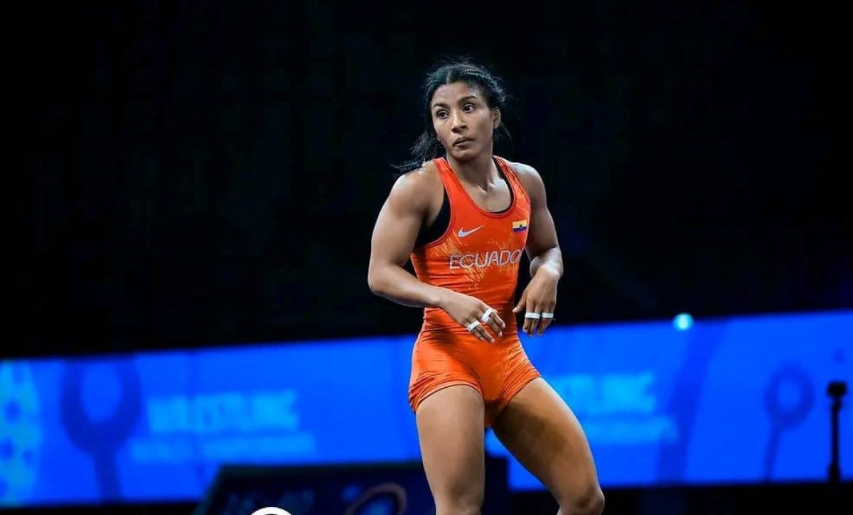 ¡Lucía Yépez a un paso del oro mundial! La ecuatoriana brilla en el Campeonato Mundial de Lucha en Croacia